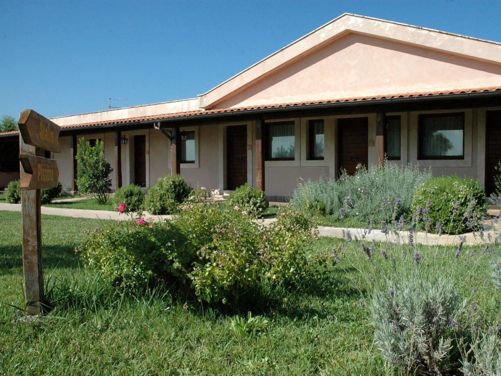 Hotel Tenuta Dell'Argento Resort Civitavecchia Dış mekan fotoğraf